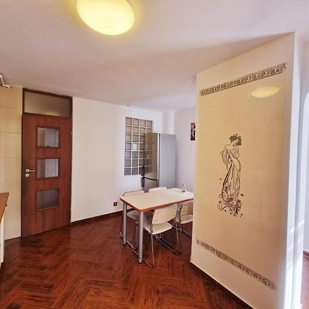 Stephanie Apartment-Centru Civic 브라쇼브 외부 사진